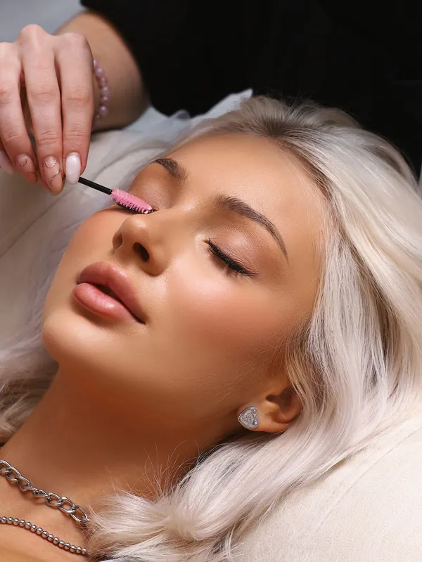 Наращивание ресниц в студии I love lash
