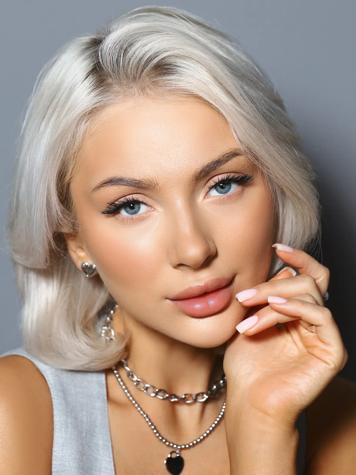 Клиентка студии I love lash после наращивания ресниц